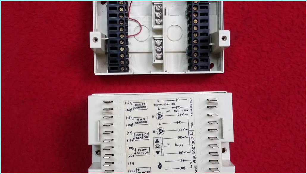 HONEYWELL W6060C1067 AQUATROL 2000 KAZAN ISI KONTROL CİHAZI