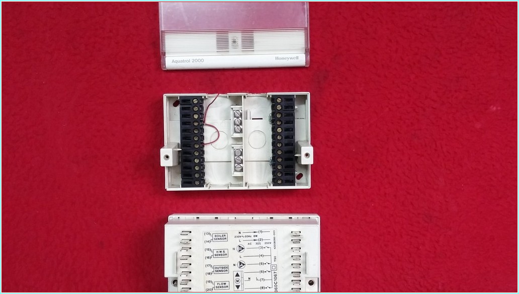 HONEYWELL W6060C1067 AQUATROL 2000 KAZAN ISI KONTROL CİHAZI