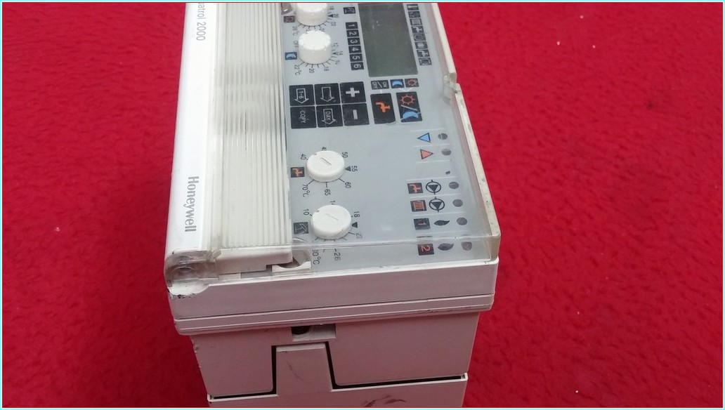 HONEYWELL W6060C1067 AQUATROL 2000 KAZAN ISI KONTROL CİHAZI