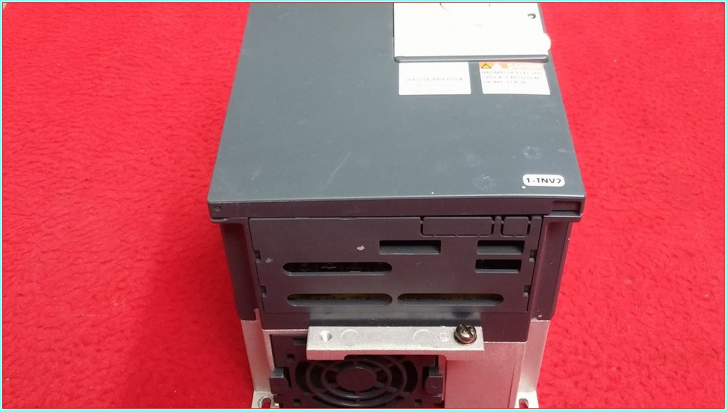 SCHNEİDER ATV312HU30N4 ATV312 3,0 KW SÜRÜCÜ