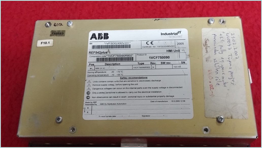 ABB REF542PLUS REF542 PLUS REF 1VCF750090R802 OTOMASYON MAKİNE TERMİNALİ