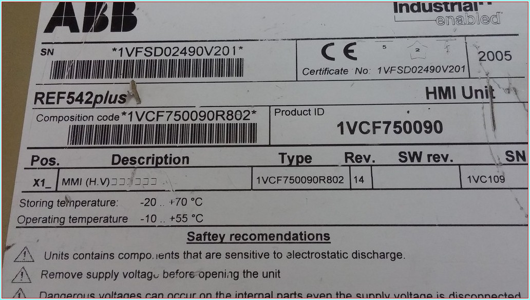 ABB REF542PLUS REF542 PLUS REF 1VCF750090R802 OTOMASYON MAKİNE TERMİNALİ