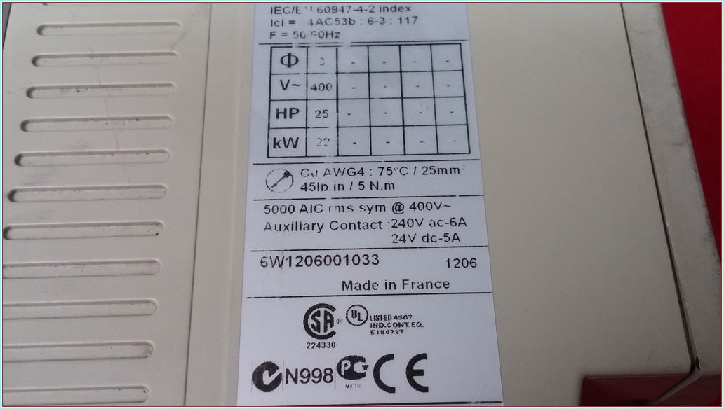 ATS01N244Q SCHNEİDER