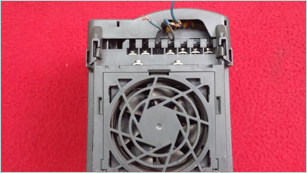 SIEMENS 6SE6440-2UD23-0BA1 3KW SÜRÜCÜ