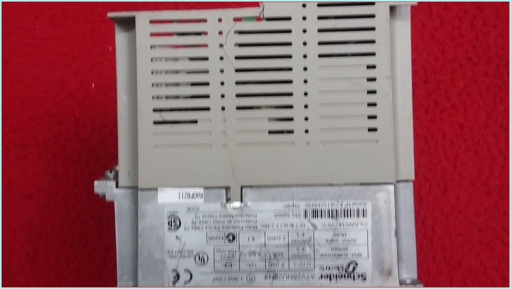 TELEMECANİQUE ATV28HU29N4 1,5KW 2HP (380 GİRİŞ) AĞIR ŞART