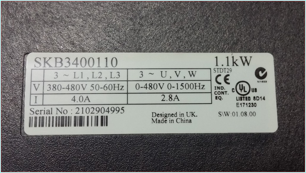 EMERSON SKB3400110 1,1 KW İNPUT 380V SÜRÜCÜ