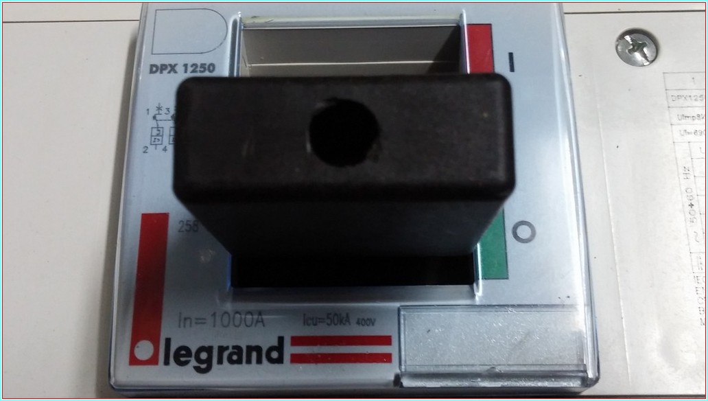 LEGRAND DPX 1250 1000 A 50 KA TMŞ 1000 AMPER DEVRE KESİCİ ŞALTER