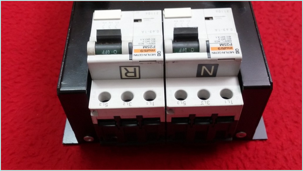 MERLİN GERİN COMPACT MASTERPACT NS INTERFACE PLATE ACP TRANSFER EKİPMANI