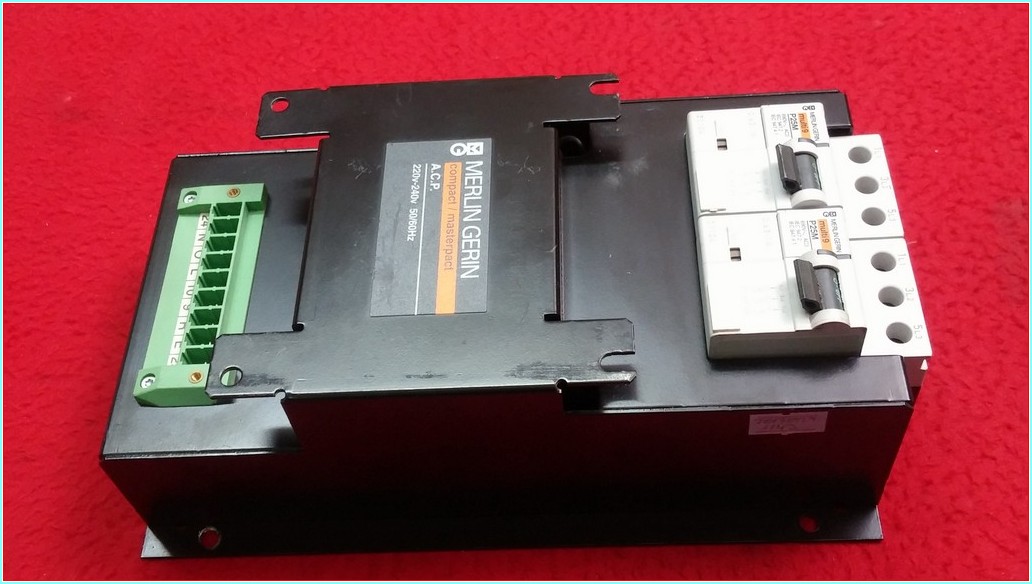MERLİN GERİN COMPACT MASTERPACT NS INTERFACE PLATE ACP TRANSFER EKİPMANI