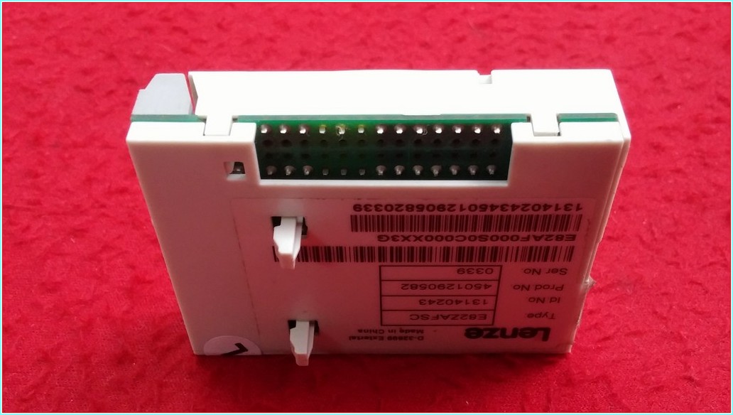 LENZE E82ZAFSC E82ZAFSC100 13140262 13140243 İŞLEV MODÜLÜ HABERLEŞME MODÜLÜ