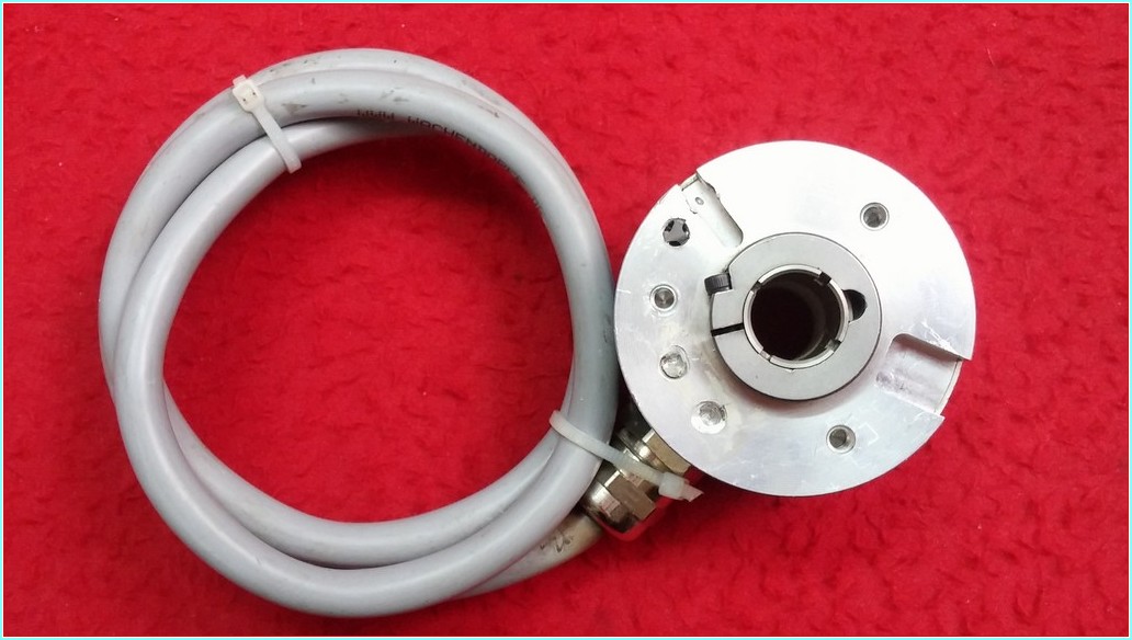 WACHENDORFF WDG 58H-14-2048-ABN-R30-K3 PPR 2048 ENCODER