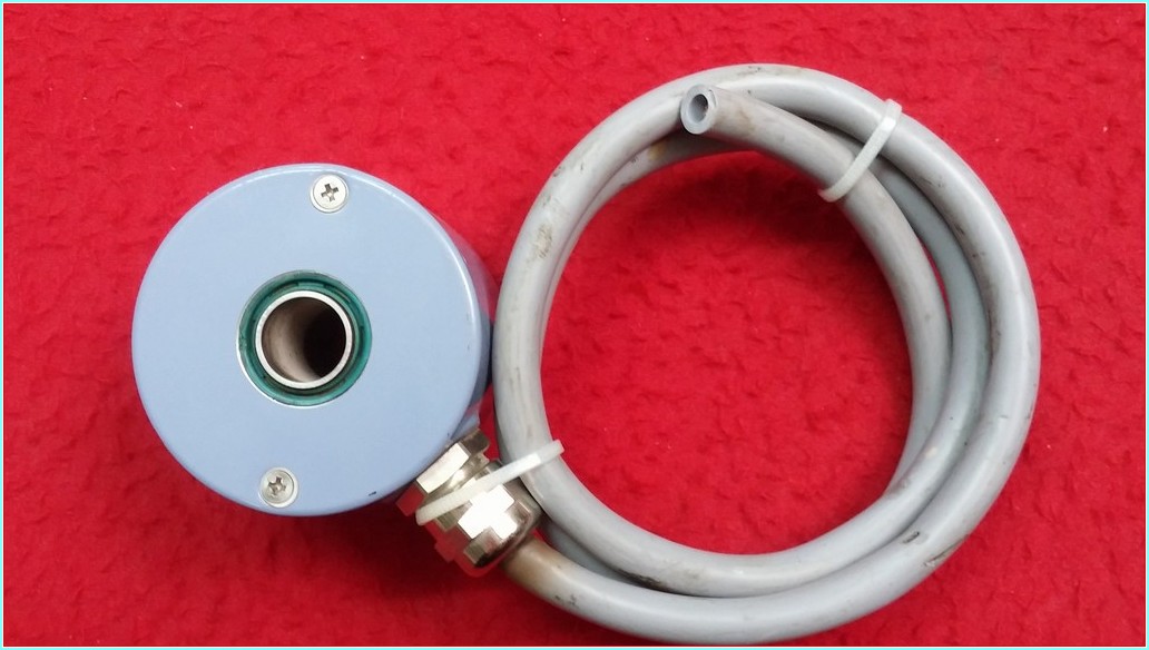 WACHENDORFF WDG 58H-14-2048-ABN-R30-K3 PPR 2048 ENCODER