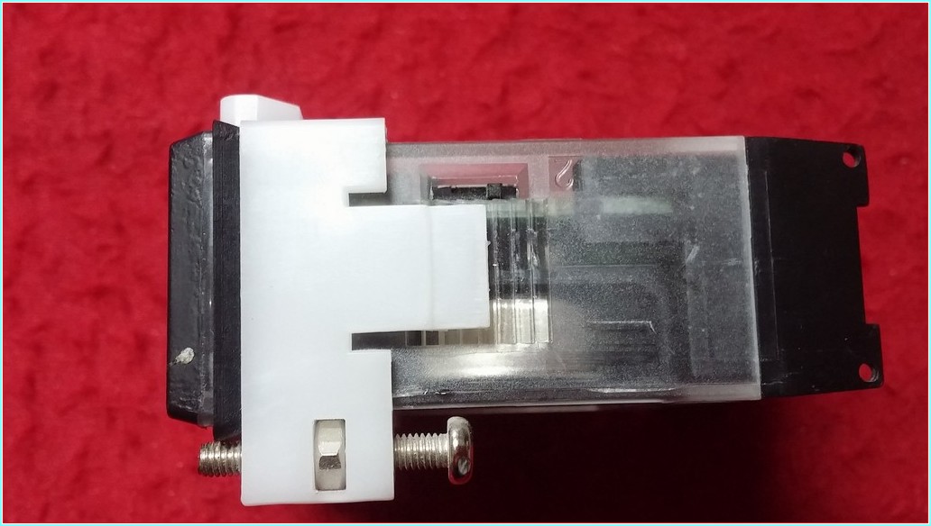 AUTONİCS LE8N KOMPAKT LCD ZAMANLAYICI