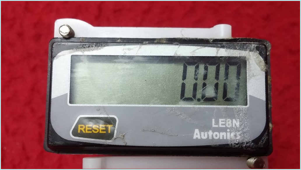 AUTONİCS LE8N KOMPAKT LCD ZAMANLAYICI
