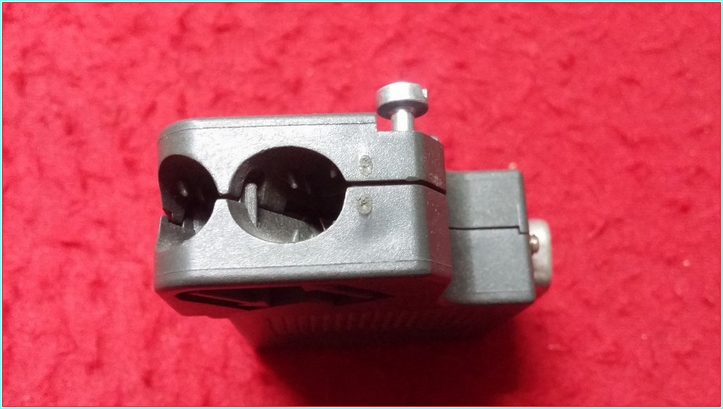 SIEMENS 6ES7 972-0BA41-0XA0 6ES7972-0BA41-0XA0 PROFIBUS S200 S300 KONNEKTÖR