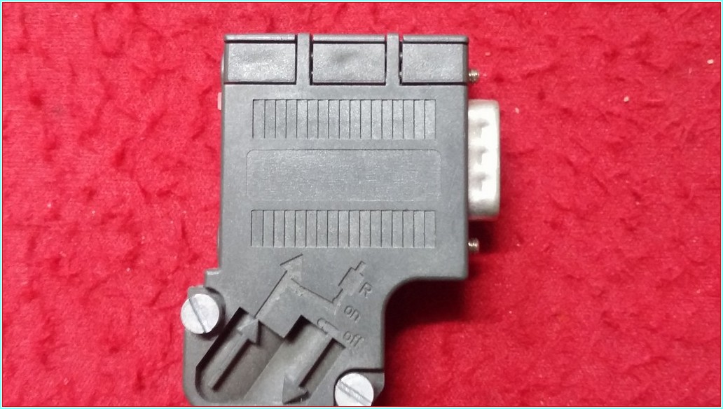 SIEMENS 6ES7 972-0BA41-0XA0 6ES7972-0BA41-0XA0 PROFIBUS S200 S300 KONNEKTÖR