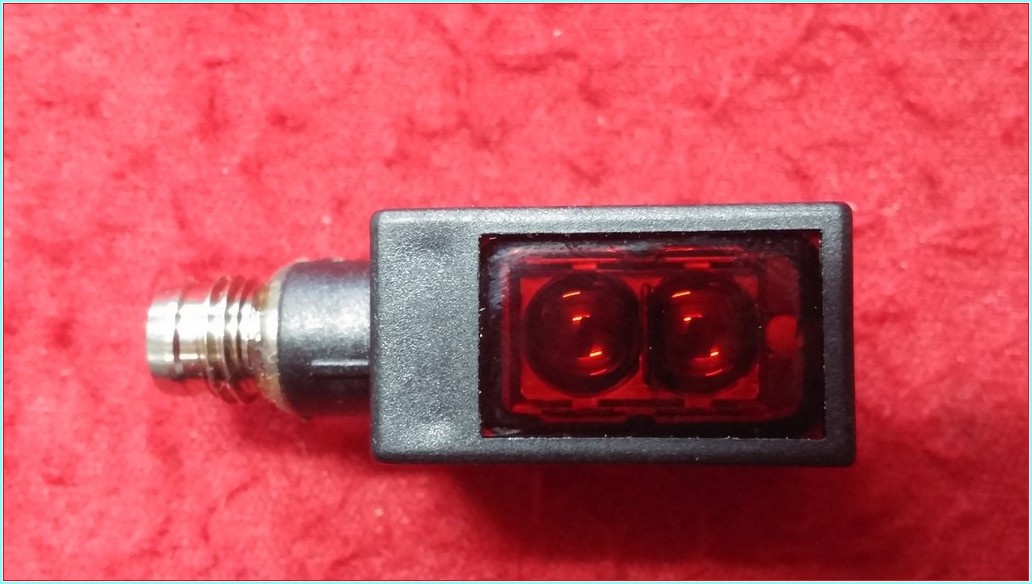 PEPPERL FUCHS ML6-8-H-80-RT/59/95/136 SIFIR KUTULU FOTOELEKTRİK SENSÖRÜ