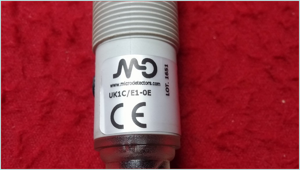 MICRO DETECTORS UK1C/E1-0E SIFIR ULTRASONİK YAKINLIK SENSÖRÜ