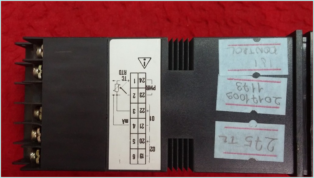 GEFRAN 400-DR-1-000 ISI KONTROL CİHAZI