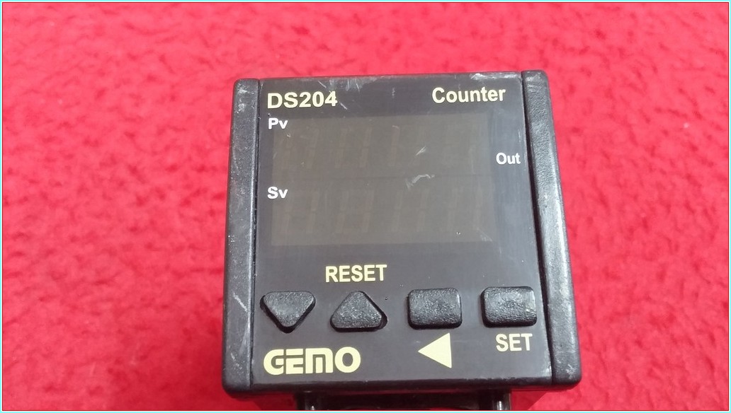GEMO DS204 PRESET UP-DOWN COUNTER İLERİ GERİ SAYICI