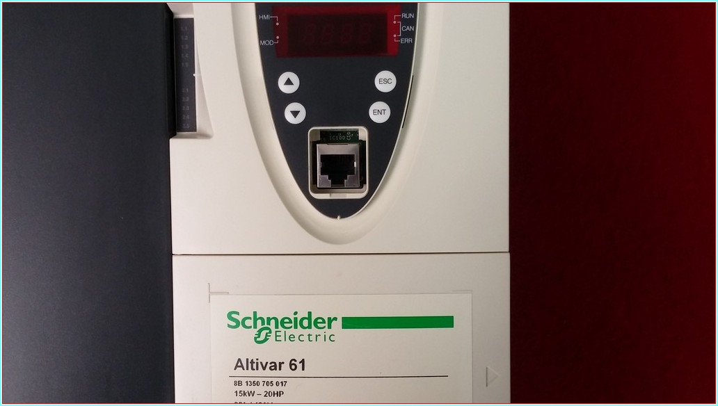 SCHNEİDER ATV61HD15N4 ATV61HD15N4Z 15 KW-20 HP SÜRÜCÜ 15KW INVERTER