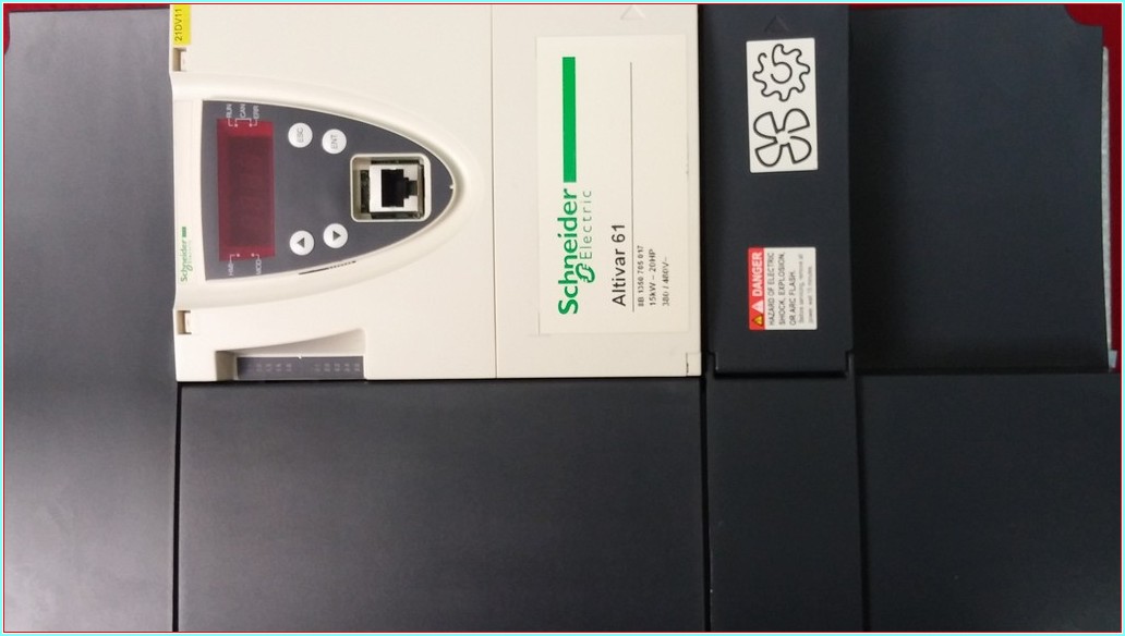 SCHNEİDER ATV61HD15N4 ATV61HD15N4Z 15 KW-20 HP SÜRÜCÜ 15KW INVERTER