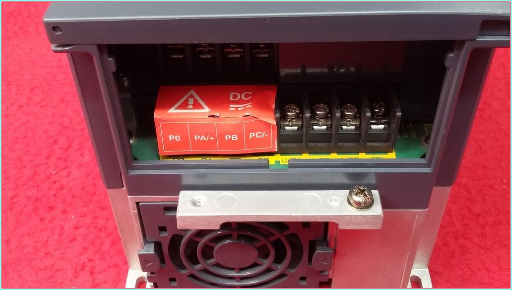 ATV312HU40N4 SCHNEİDER 