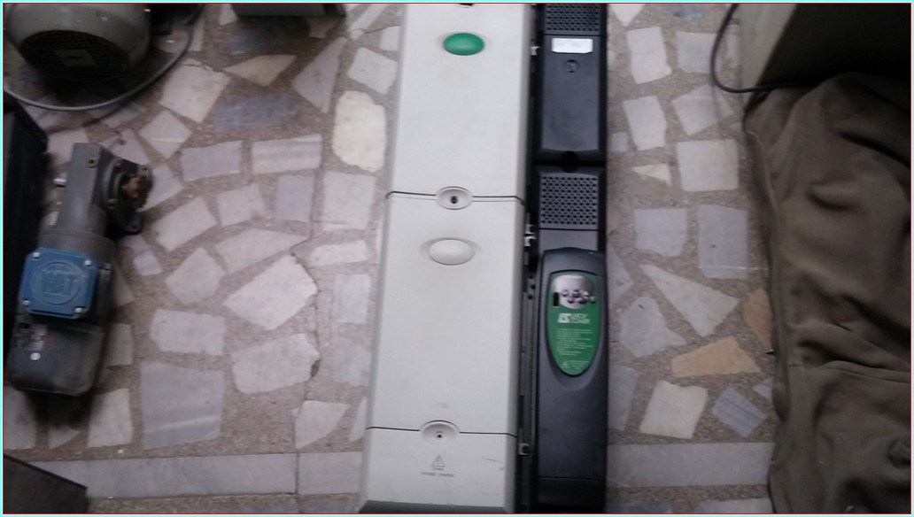 EMERSON SK5402 SK 5402 90 KW SÜRÜCÜ CONTROL TECHNIQUES 90 KW INVERTER