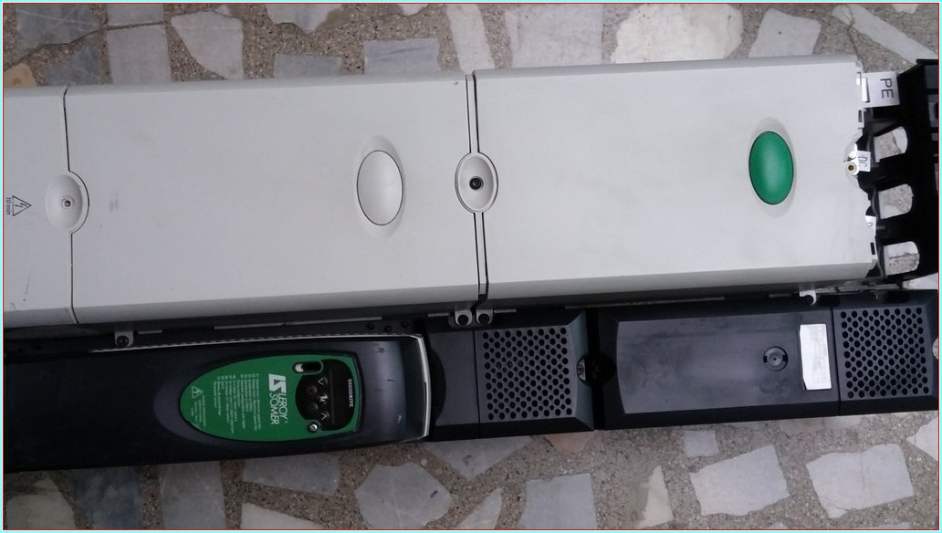 EMERSON SK5402 SK 5402 90 KW SÜRÜCÜ CONTROL TECHNIQUES 90 KW INVERTER