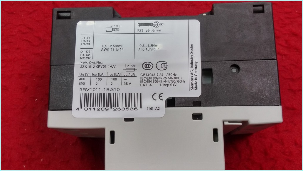 SIEMENS 3RV1011-1BA10 