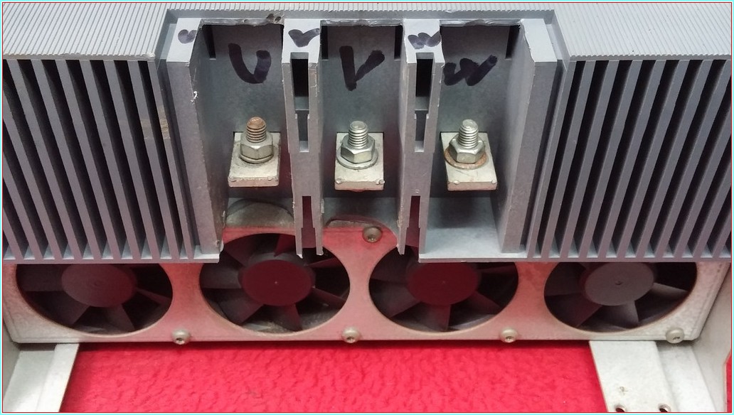 ABB PST175-600-70 1SFA894011R7000 PST175