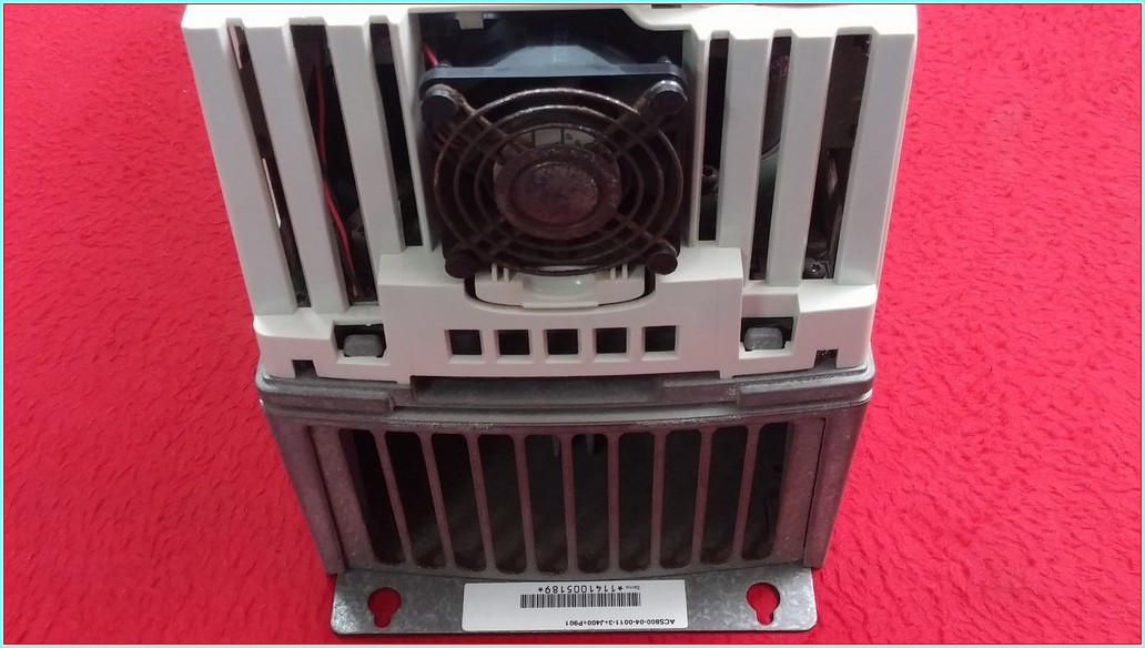 ACS800-04-0011-3+J400+P901 ACS800-04-0011-3 ABB