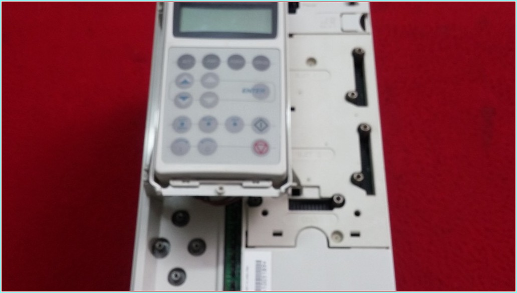 ACS800-04-0011-3+J400+P901 ACS800-04-0011-3 ABB