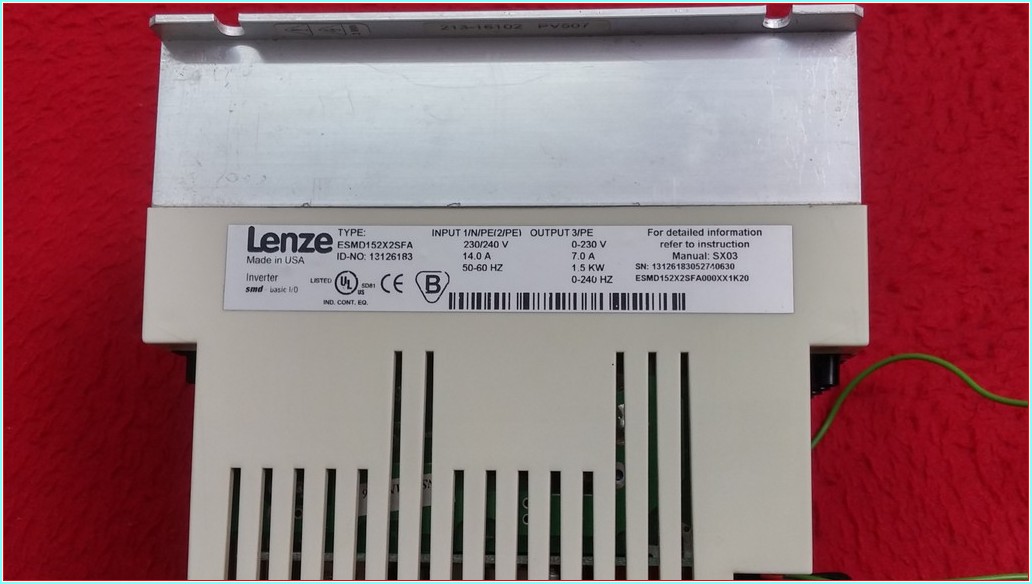 LENZE ESMD152X2SFA 1,5 KW SÜRÜCÜ INVERTER 1.5KW DRIVER