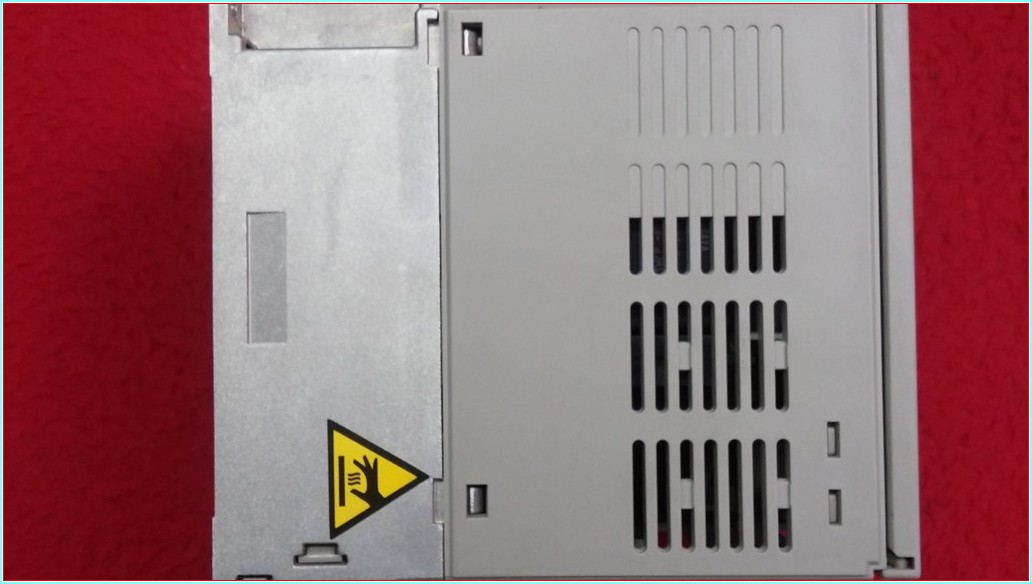 TELEMECANİQUE ATV21H075N4 0,75 KW HVAC SÜRÜCÜ
