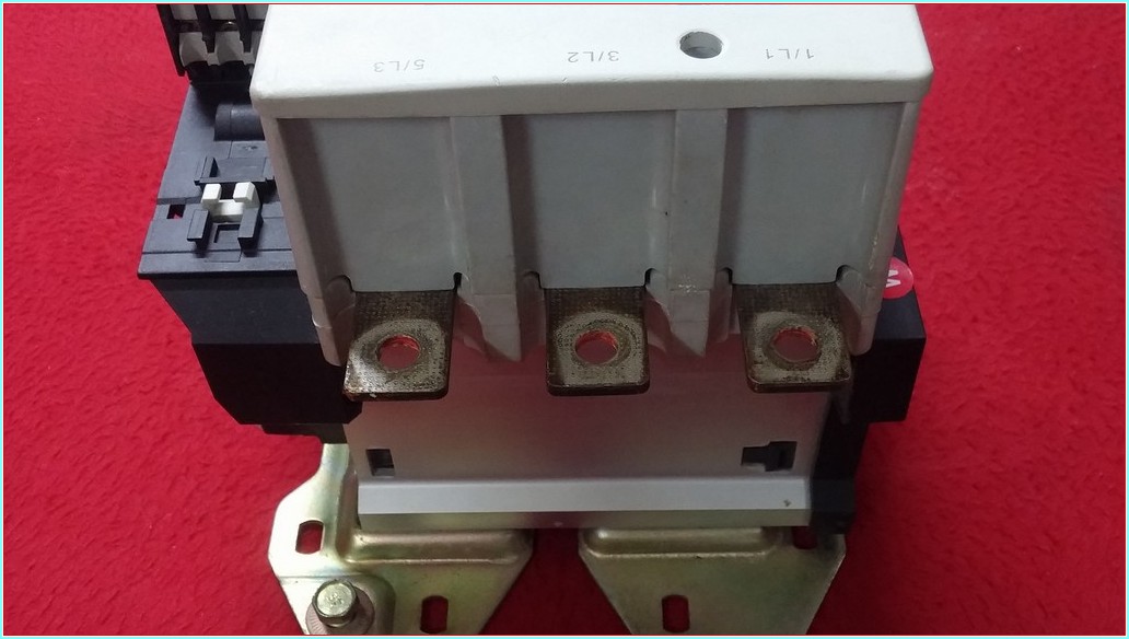CHNT NC2-400 200 KW 400A KONTAKTÖR