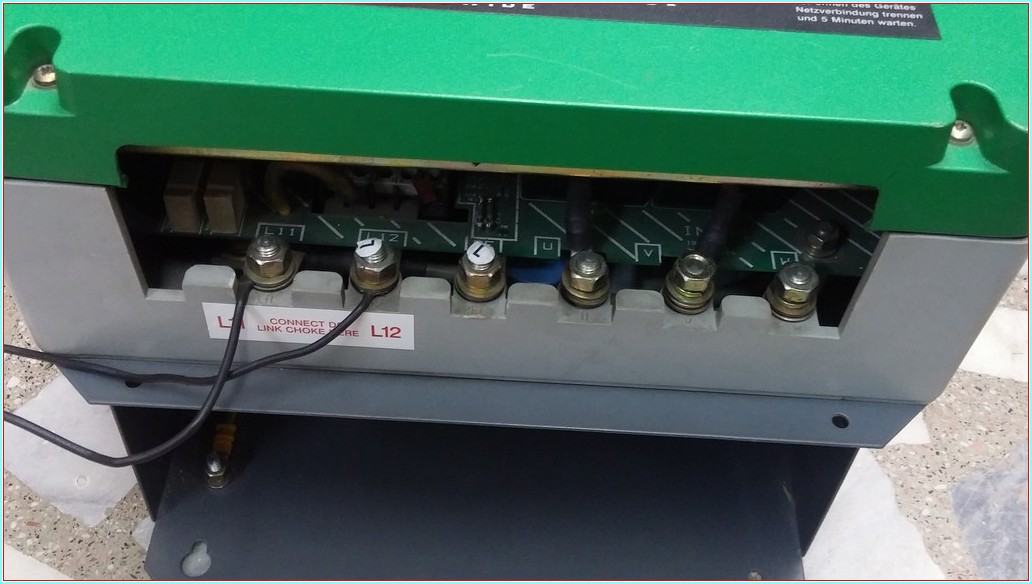 CONTROL TECHNIQUES V1850RL 18,5 KW SÜRÜCÜ