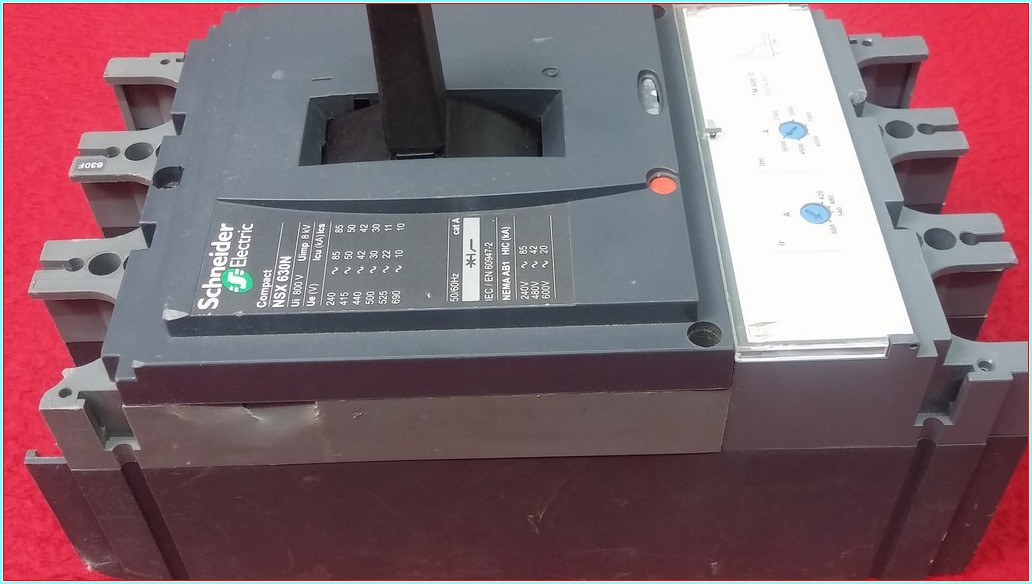SCHNEİDER NSX 630N 630A TMŞ