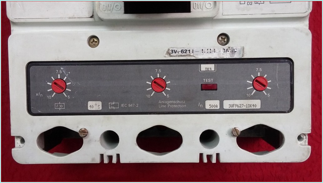 SIEMENS 3VF6 630A TMŞ