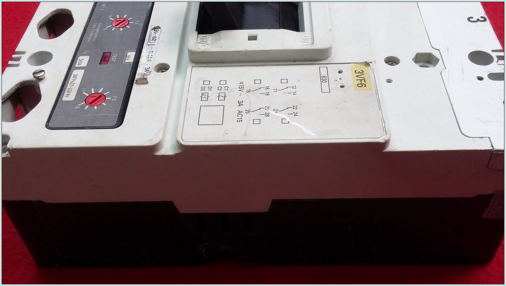 SIEMENS 3VF6 630A TMŞ