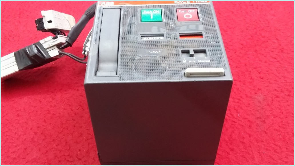 ABB 1SDA054897R1 T4 T5 MOTOR SACE TMAX 400-630A TMŞ MOTORU