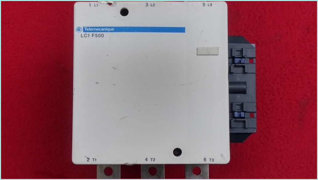 TELEMECANİQUE LC1F500 LC1 F500 250 KW 700A LC1F500 KONTAKTÖR