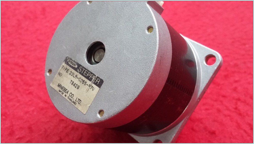 STEPPER 23LM-C355-P7V STEP MOTOR
