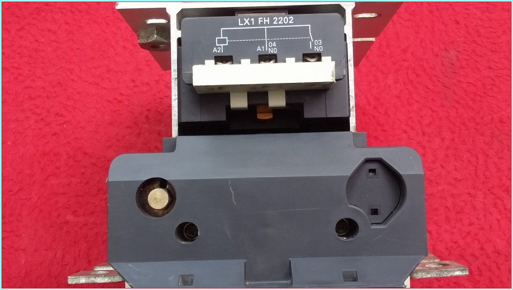 TELEMECANİQUE LC1F265 LC1F 265 A KONTAKTÖR