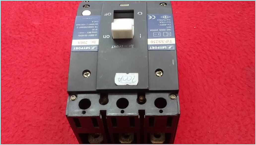 SAYPORT SS250 200A TMŞ 200 AMPER DEVRE KESİCİ ŞALTER