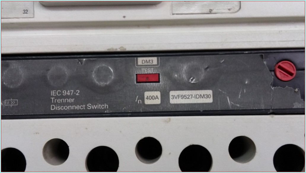 SIEMENS 3VF5 400A 4 KUTUPLU TMŞ 400 AMPER DEVRE KESİCİ ŞALTER