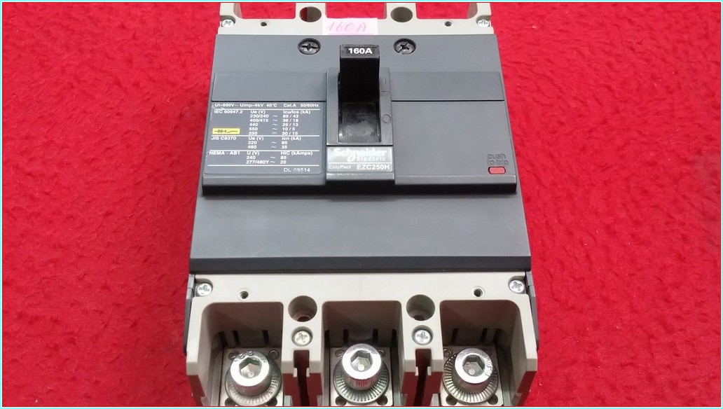 SCHNEİDER EZC250H 160A TMŞ