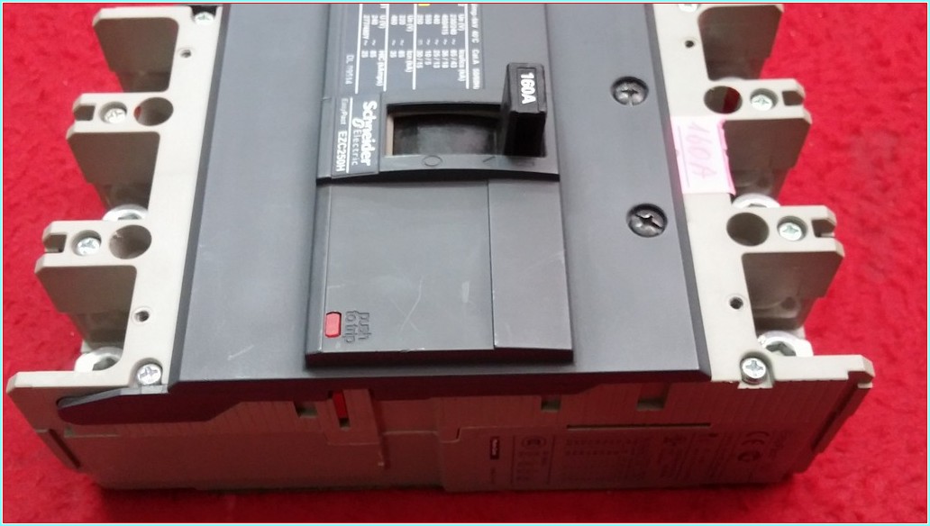 SCHNEİDER EZC250H 160A TMŞ