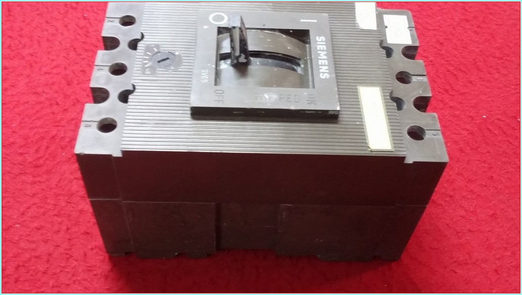 SIEMENS 3VE53 00-0UC00 3VE5 125A TMŞ 125 AMPER