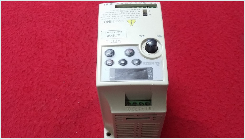DELTA VFD-L VFD007L21A 0,75 KW 230V SÜRÜCÜ